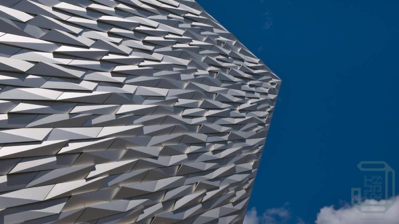 نمای فلزی ساختمان با کامپوزیت آلومینیومی